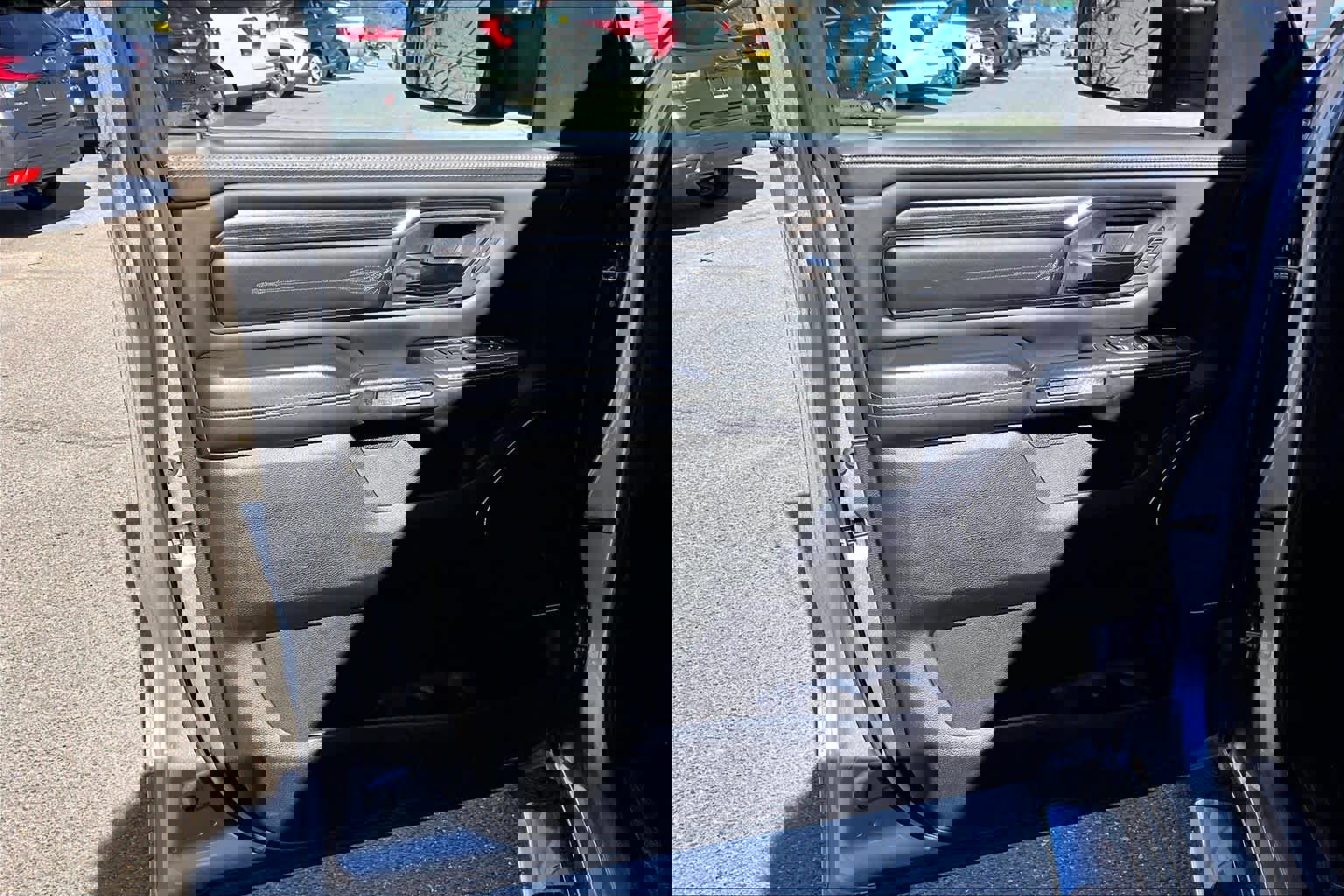 Used 2023 RAM 1500 Limited w/ Bed Utility Group image 20