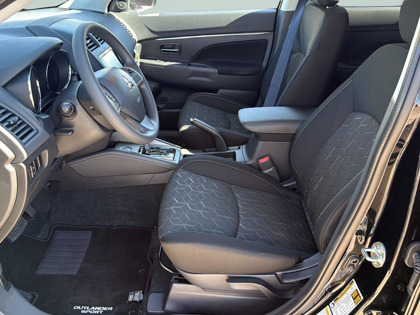 New 2027 Mitsubishi Outlander Sport FWD image 22