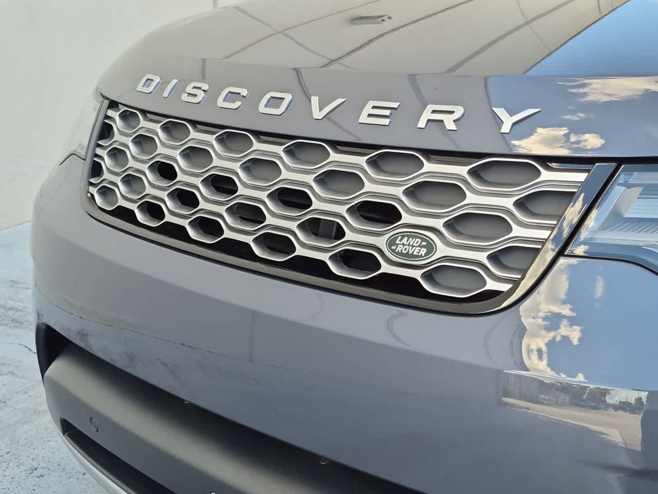 New 2026 Land Rover Discovery S AWD/4WD image 13