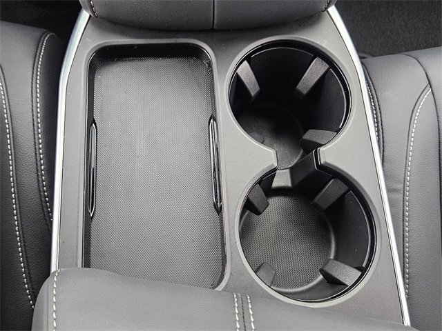 Used 2025 Acura RDX SH-AWD image 18