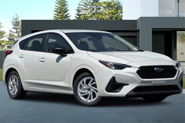 New 2025 Subaru Impreza 2.0i image 2