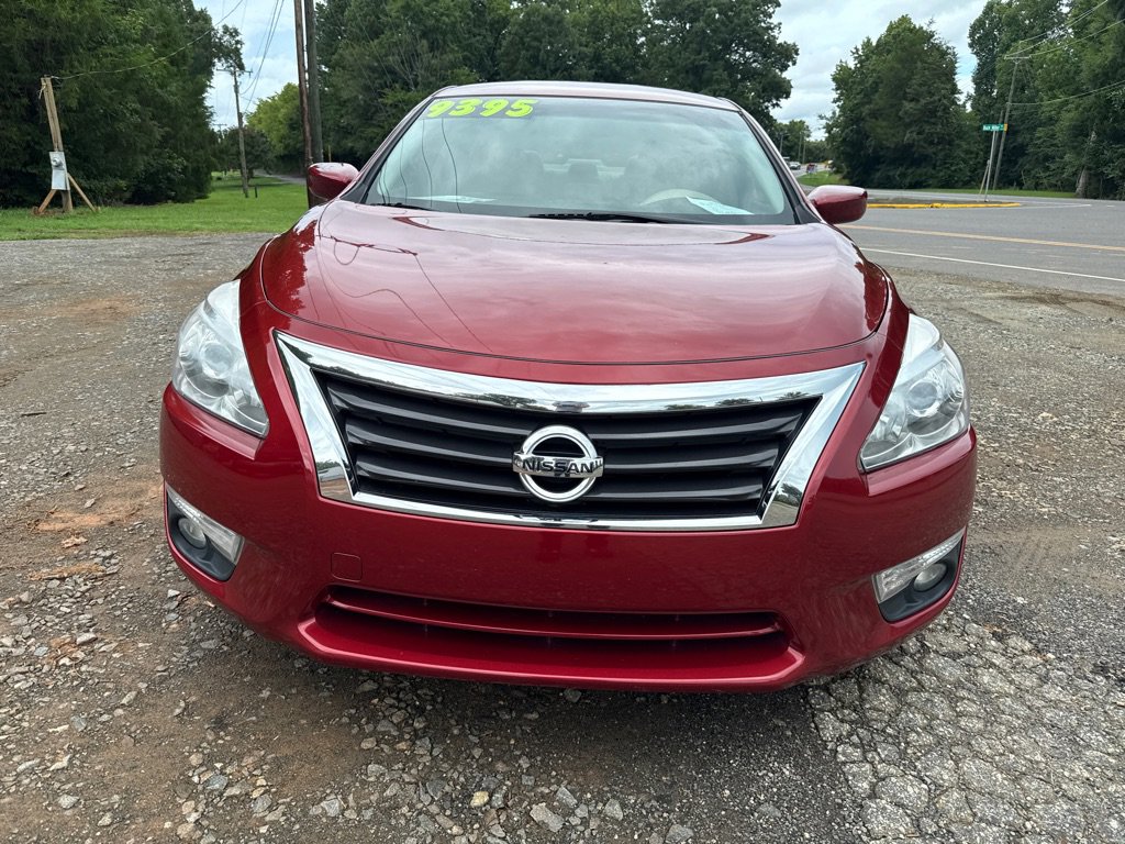 Used 2015 Nissan Altima 2.5 SV image 3