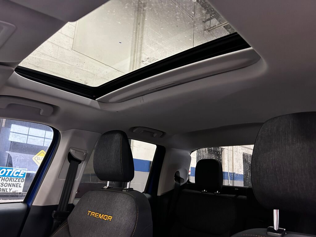 Used 2024 Ford Maverick Tremor w/ Tremor Off-Road Package image 15