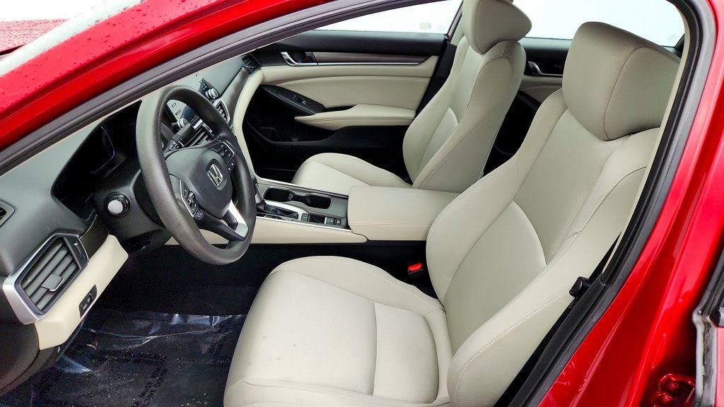 Used 2019 Honda Accord LX image 19