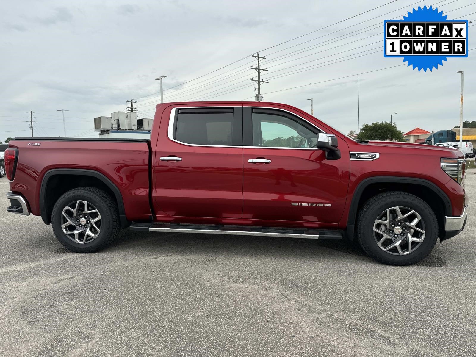 Used 2023 GMC Sierra 1500 SLT w/ SLT Premium Plus Package AWD/4WD image 2