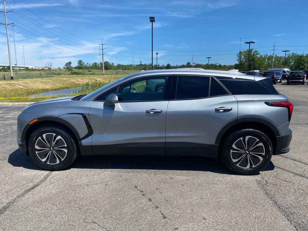 New 2026 Chevrolet Blazer EV LT AWD/4WD image 4