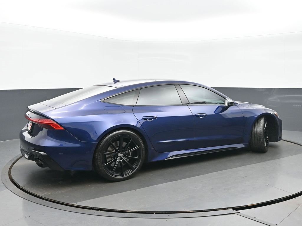 Used 2021 Audi RS 7 Sportback w/ RS 7 Executive Package image 3