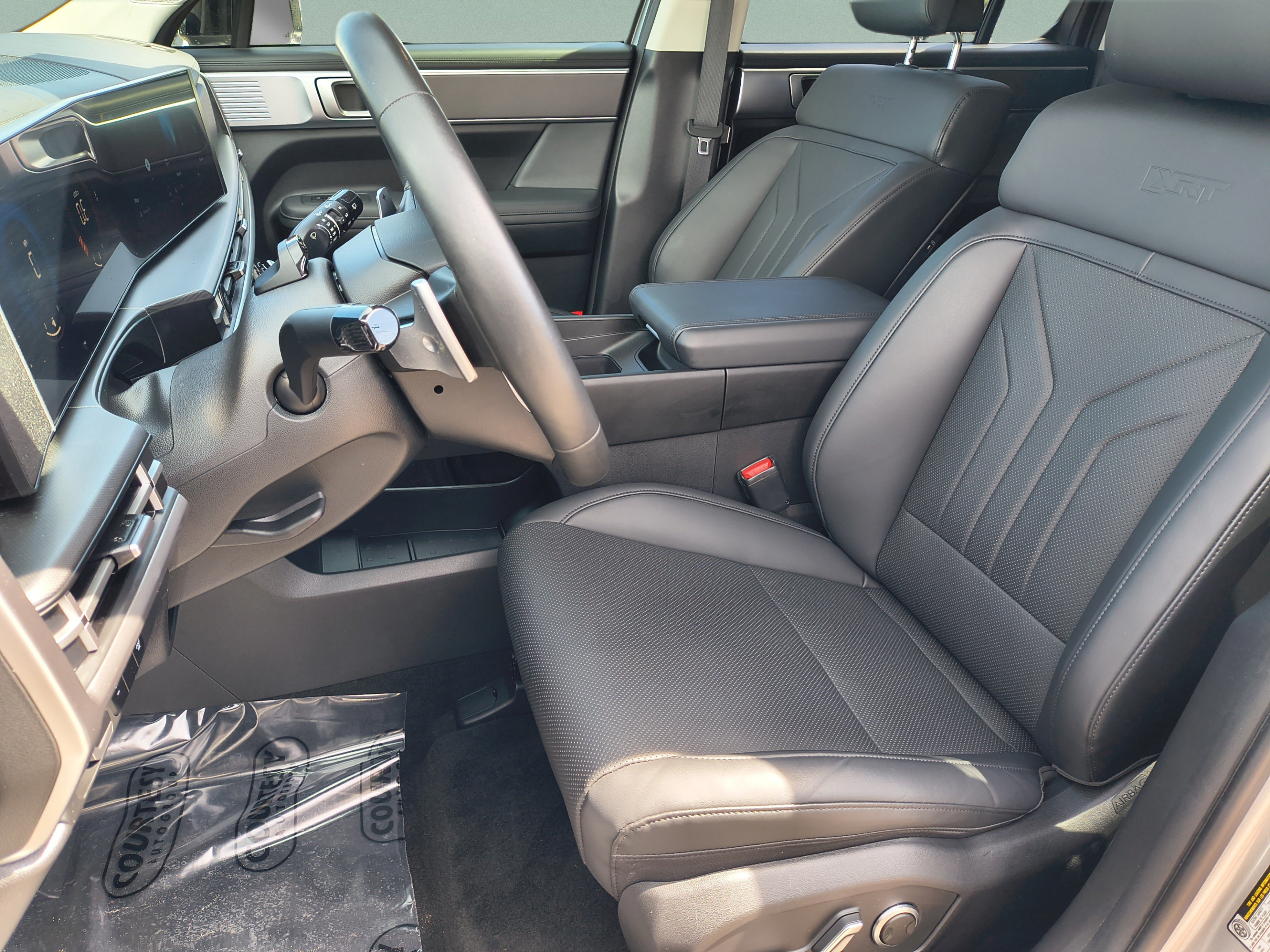 Certified 2025 Hyundai Santa Fe XRT AWD/4WD image 22