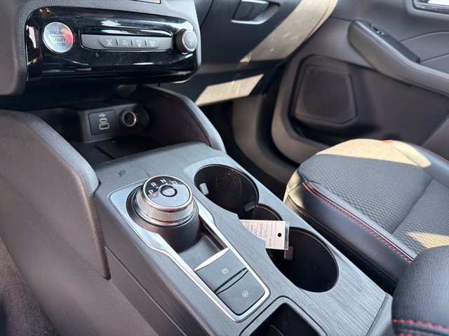 Used 2024 Ford Escape ST-Line w/ Tech Pack #1 AWD/4WD image 27