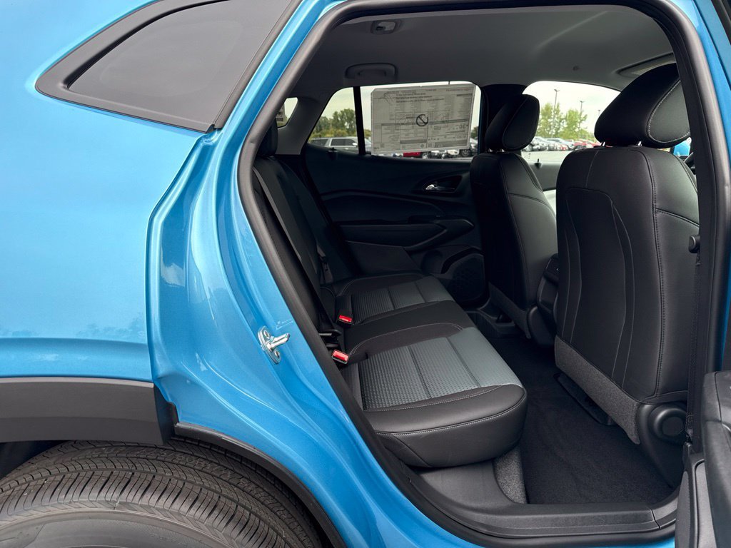 New 2026 Chevrolet Trax LT w/ Driver Confidence Package FWD image 13