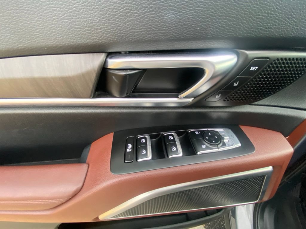 Used 2023 Kia Telluride SX Prestige AWD/4WD image 11