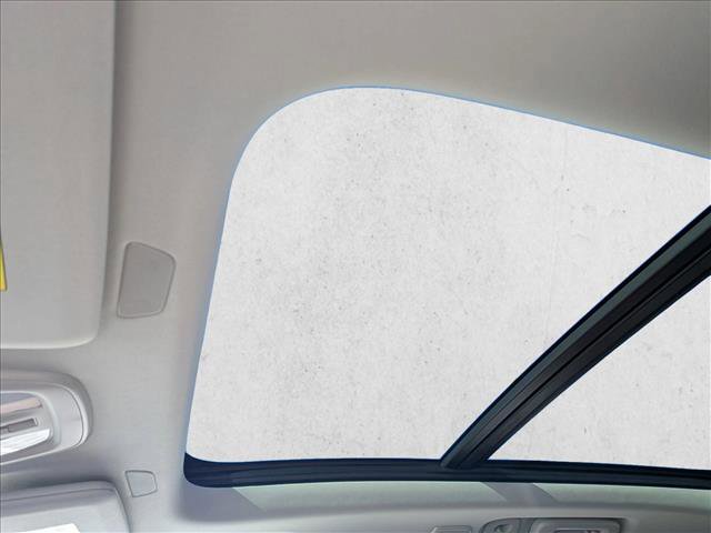 New 2026 Volvo XC90 B5 Plus w/ Protection Package image 5