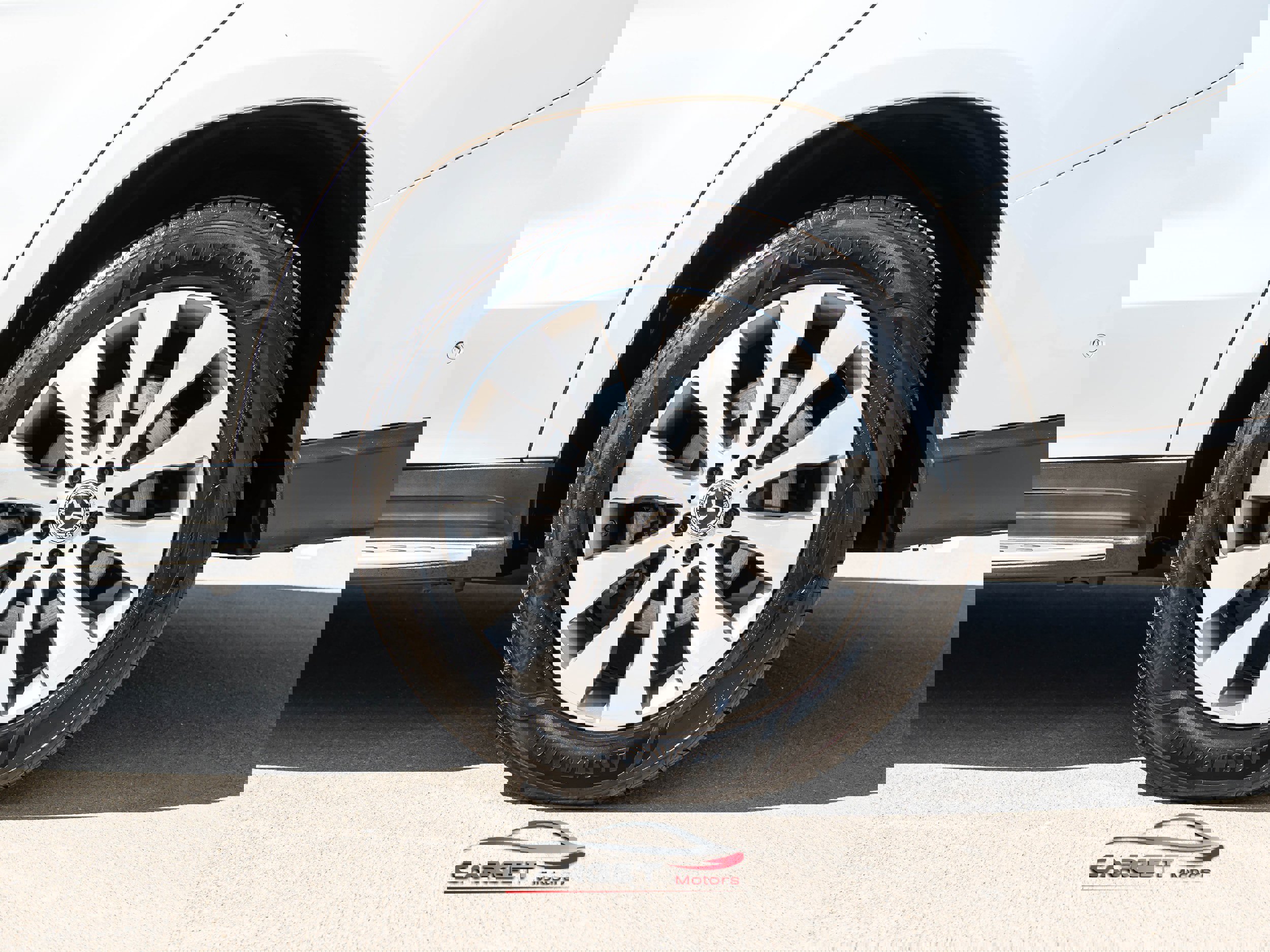 Used 2018 Mercedes-Benz GLS 450 4MATIC w/ Premium Package image 12