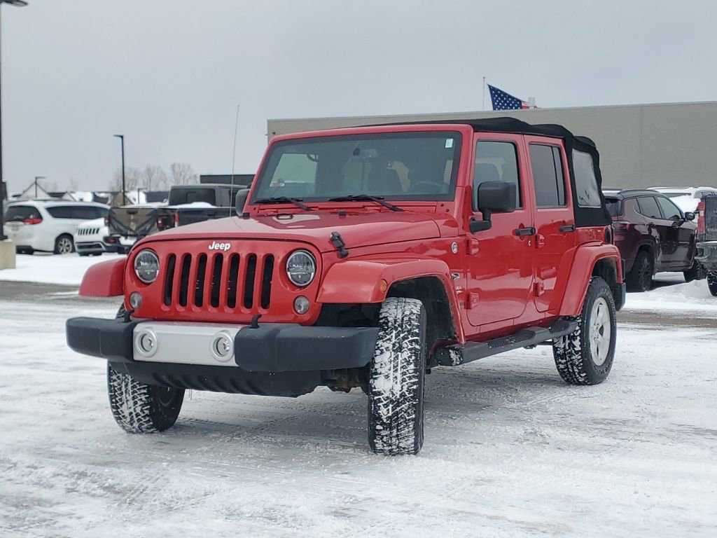 Used 2014 Jeep Wrangler Unlimited Sahara w/ Connectivity Group image 4