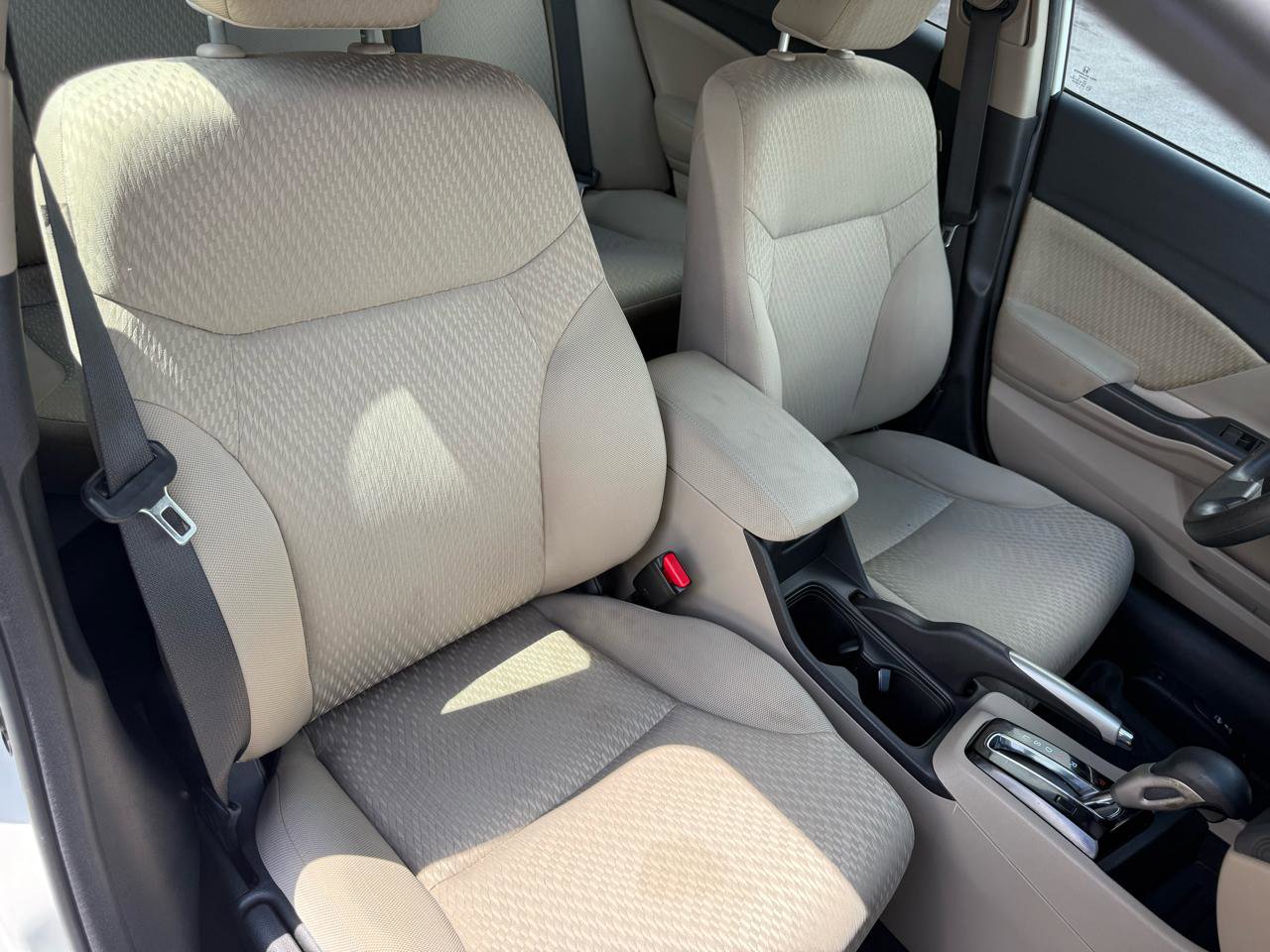 Used 2015 Honda Civic LX image 9