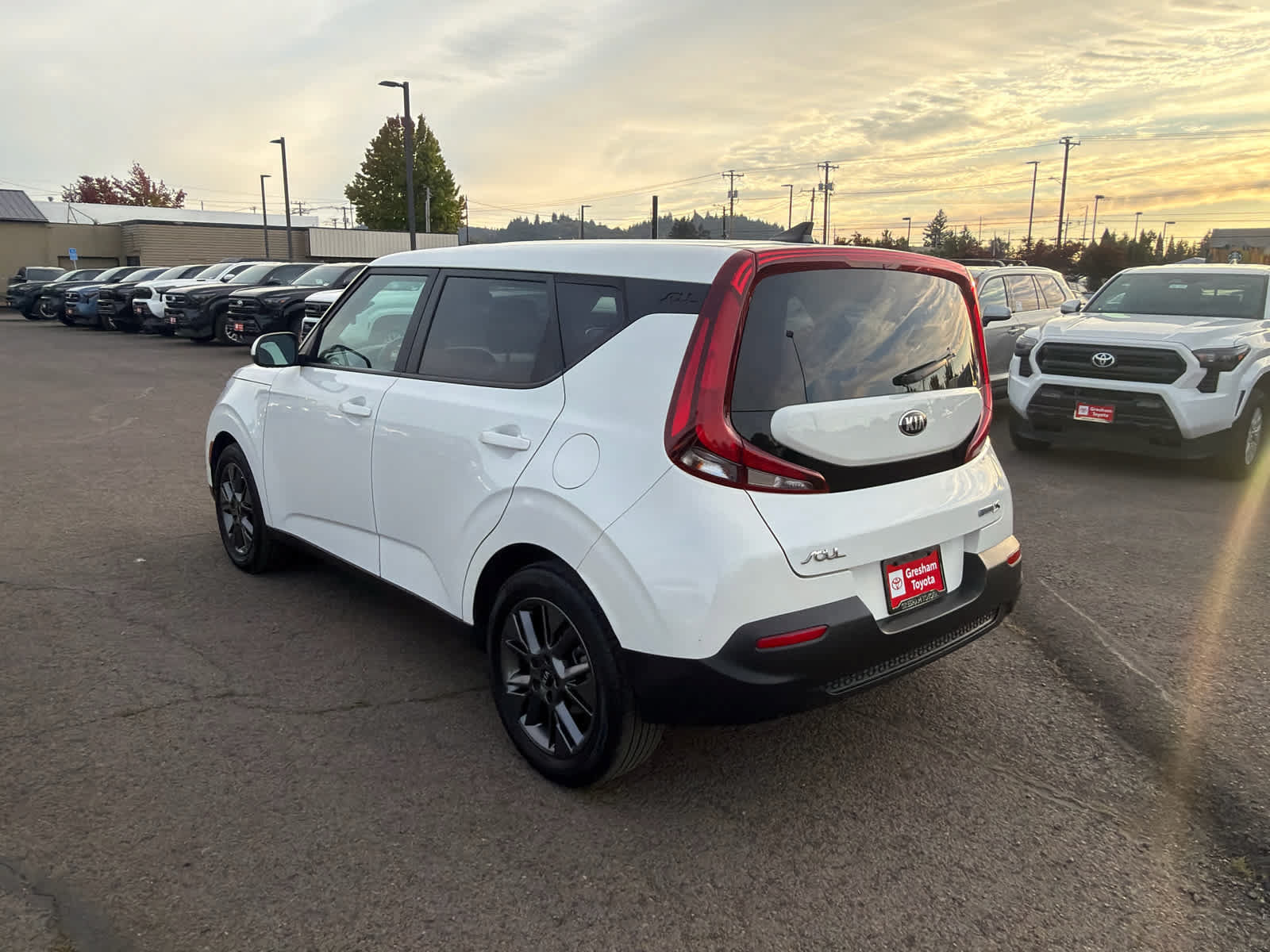 Used 2021 Kia Soul S FWD image 6