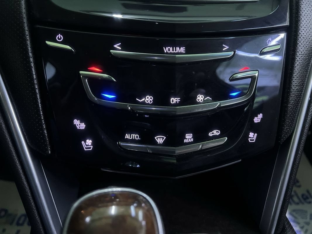 Used 2015 Cadillac XTS Luxury w/ Driver Awareness Package FWD image 22
