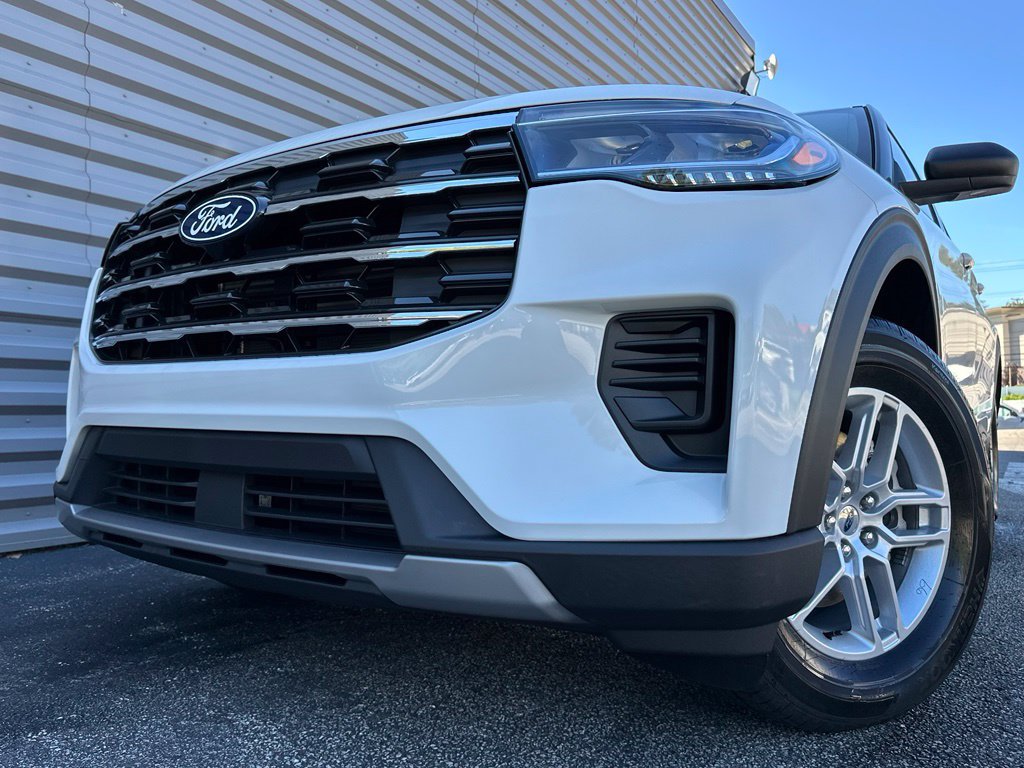 New 2027 Ford Explorer Active AWD/4WD image 31