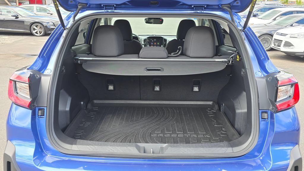 Used 2025 Subaru Crosstrek 2.5i Premium w/ Crosstrek Mirror Package AWD/4WD image 14