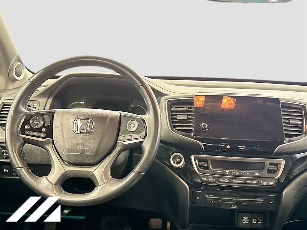 Used 2022 Honda Pilot Touring image 24