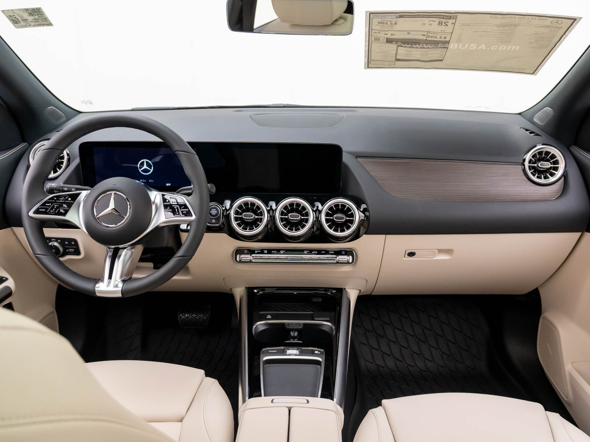 New 2026 Mercedes-Benz GLA 250 4MATIC image 10