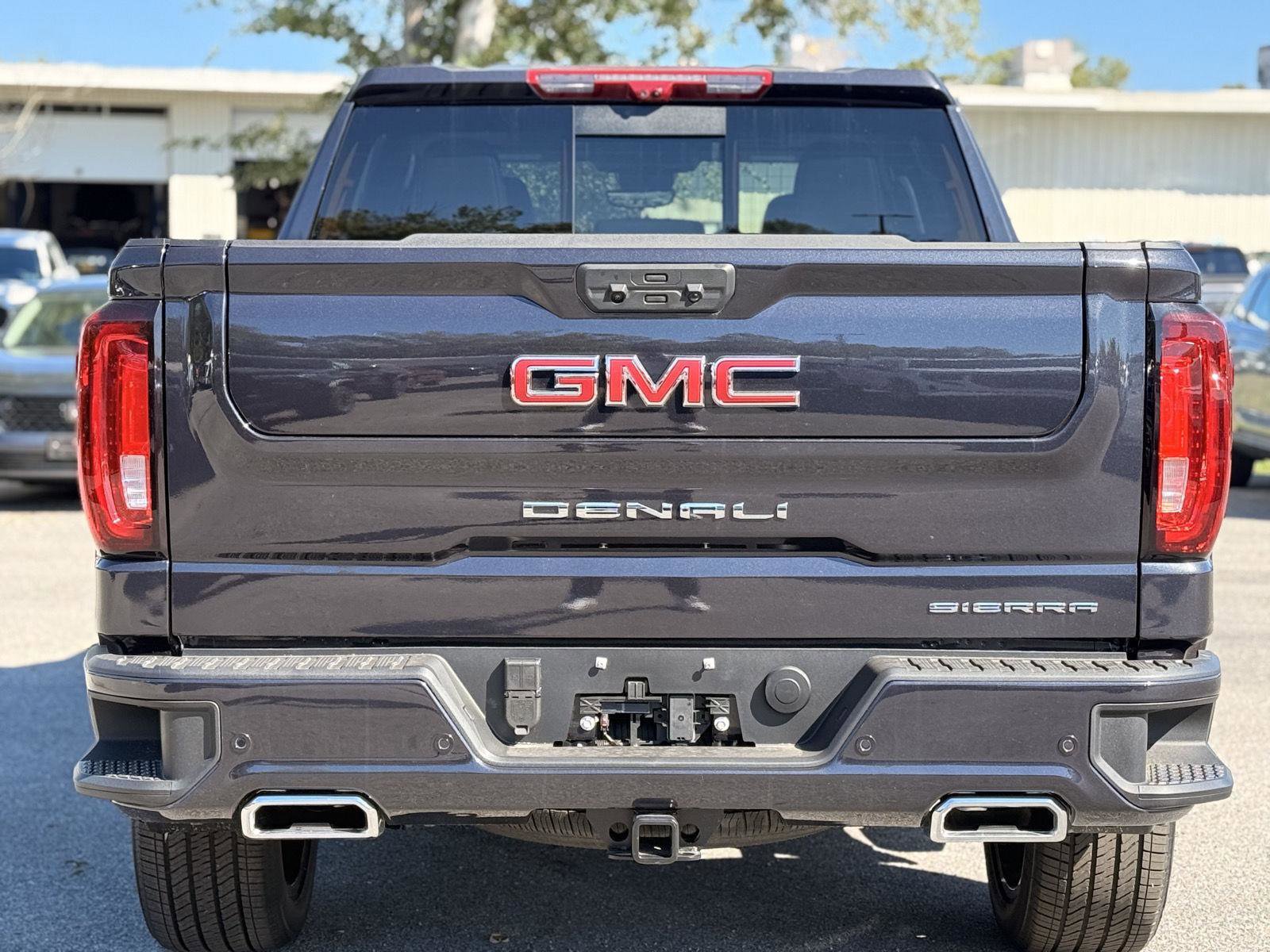 New 2025 GMC Sierra 1500 Denali w/ Technology Package image 5