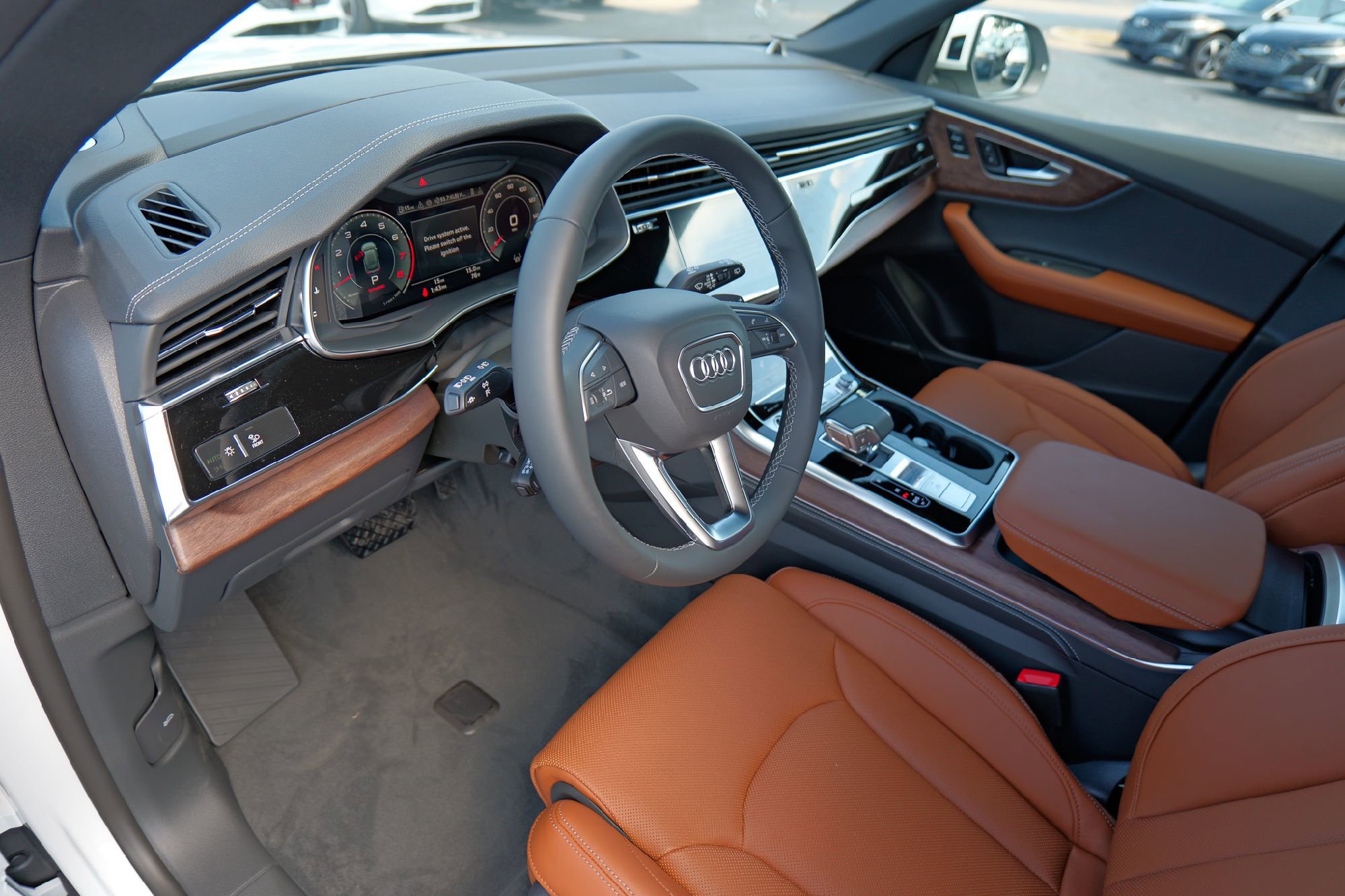 New 2026 Audi Q8 Prestige image 8