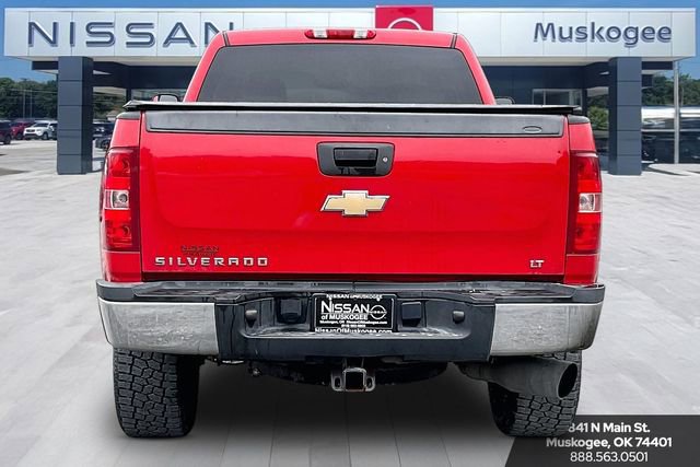 Used 2010 Chevrolet Silverado 2500 LT w/ Interior Plus Package RWD image 6