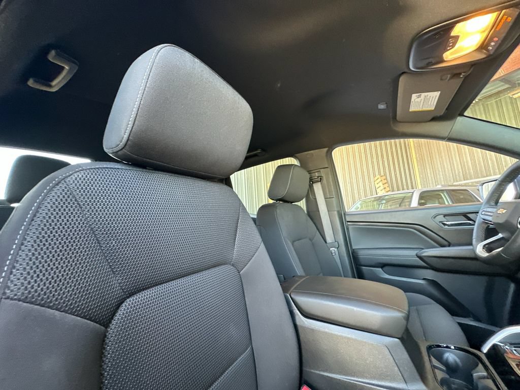 Used 2025 Chevrolet Colorado LT w/ Advanced Trailering Package RWD image 18