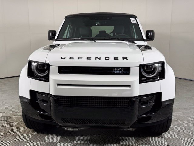 New 2026 Land Rover Defender 110 X-Dynamic SE AWD/4WD image 11