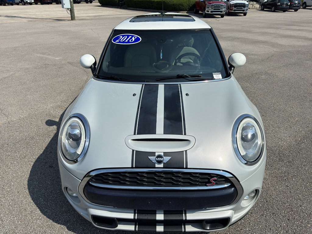 Used 2018 MINI Cooper S FWD image 4