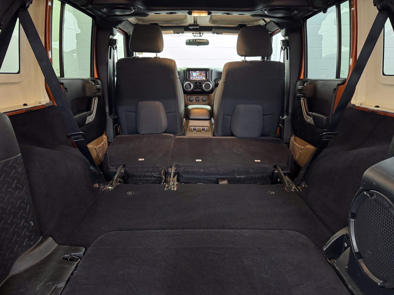 Used 2011 Jeep Wrangler Unlimited Rubicon w/ Trailer Tow Group AWD/4WD image 34