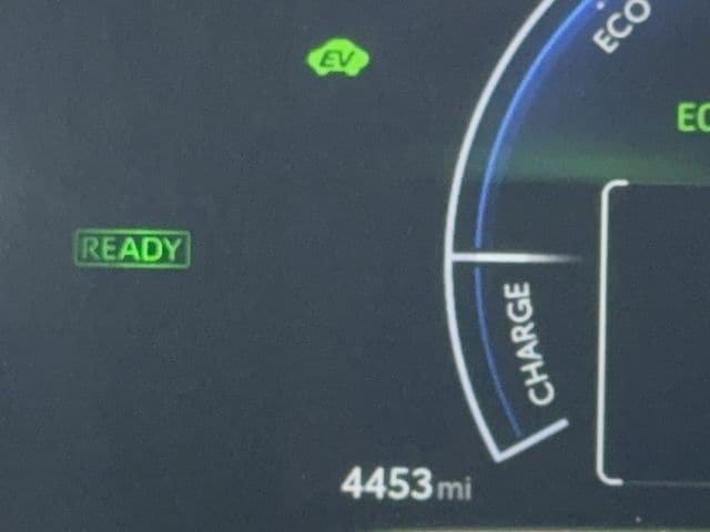 Used 2025 Toyota Corolla Cross AWD Hybrid w/ Convenience Package image 16