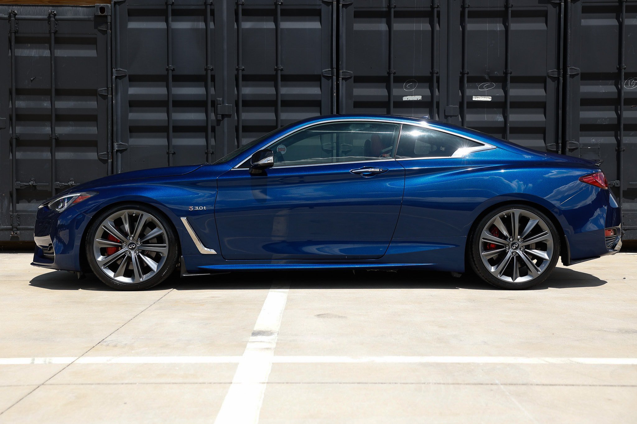 Used 2019 INFINITI Q60 Red Sport 400 RWD image 4