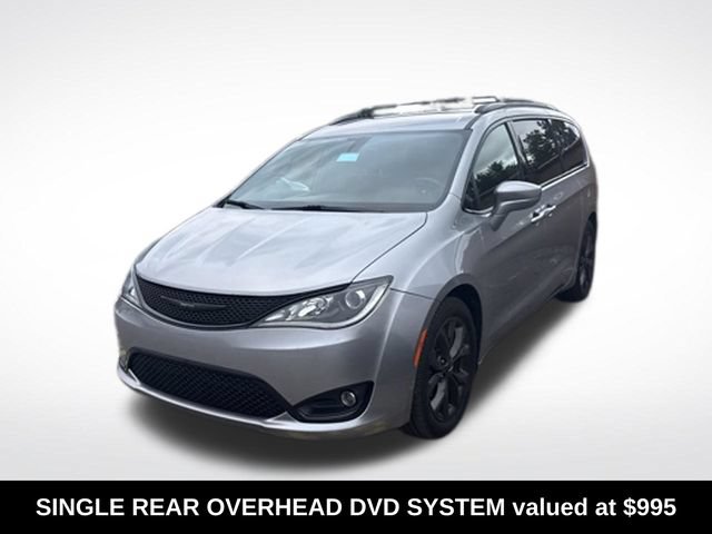Used 2018 Chrysler Pacifica Touring-L w/ Premium Audio Group FWD image 3