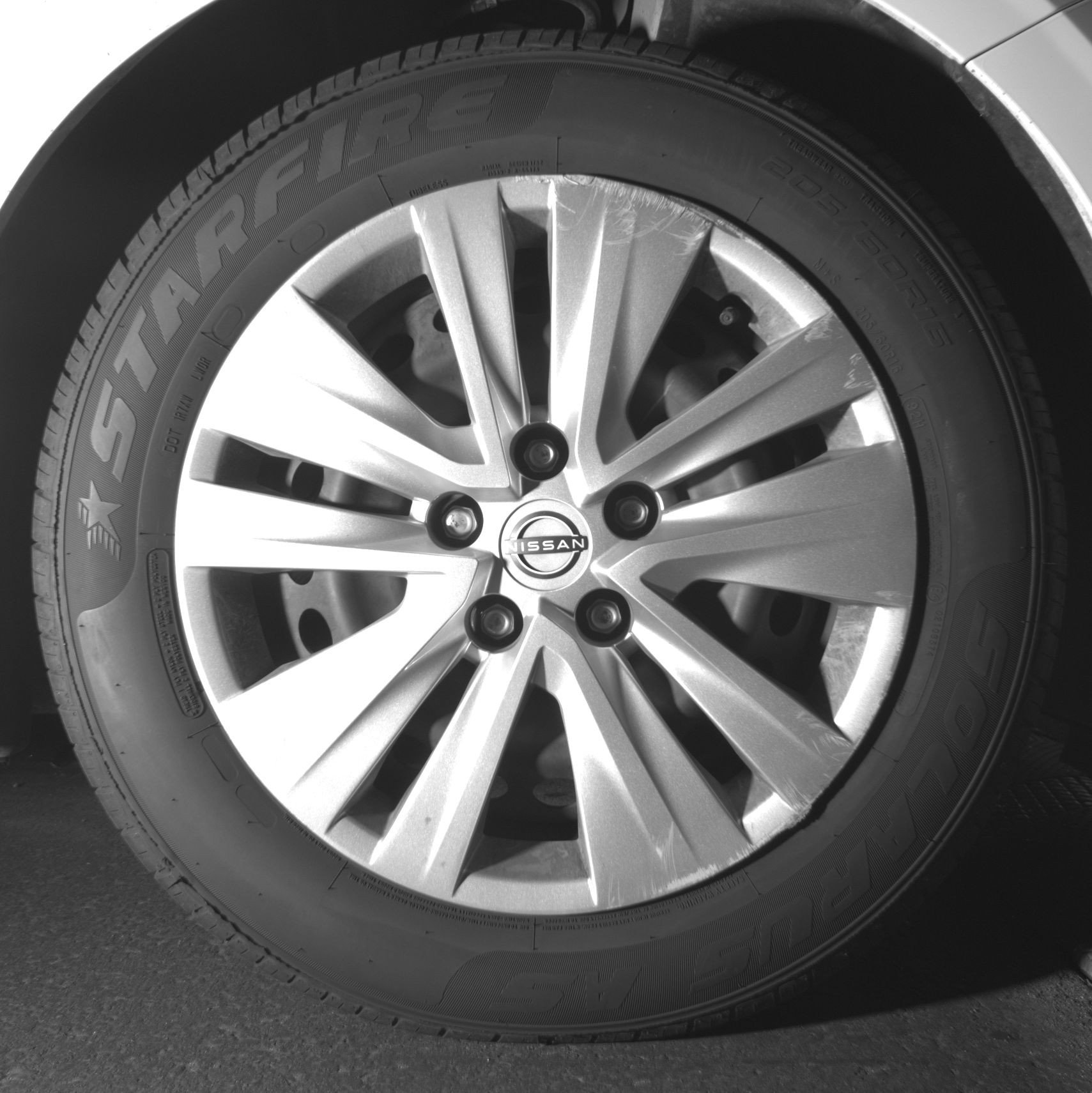 Used 2025 Nissan Sentra S image 13