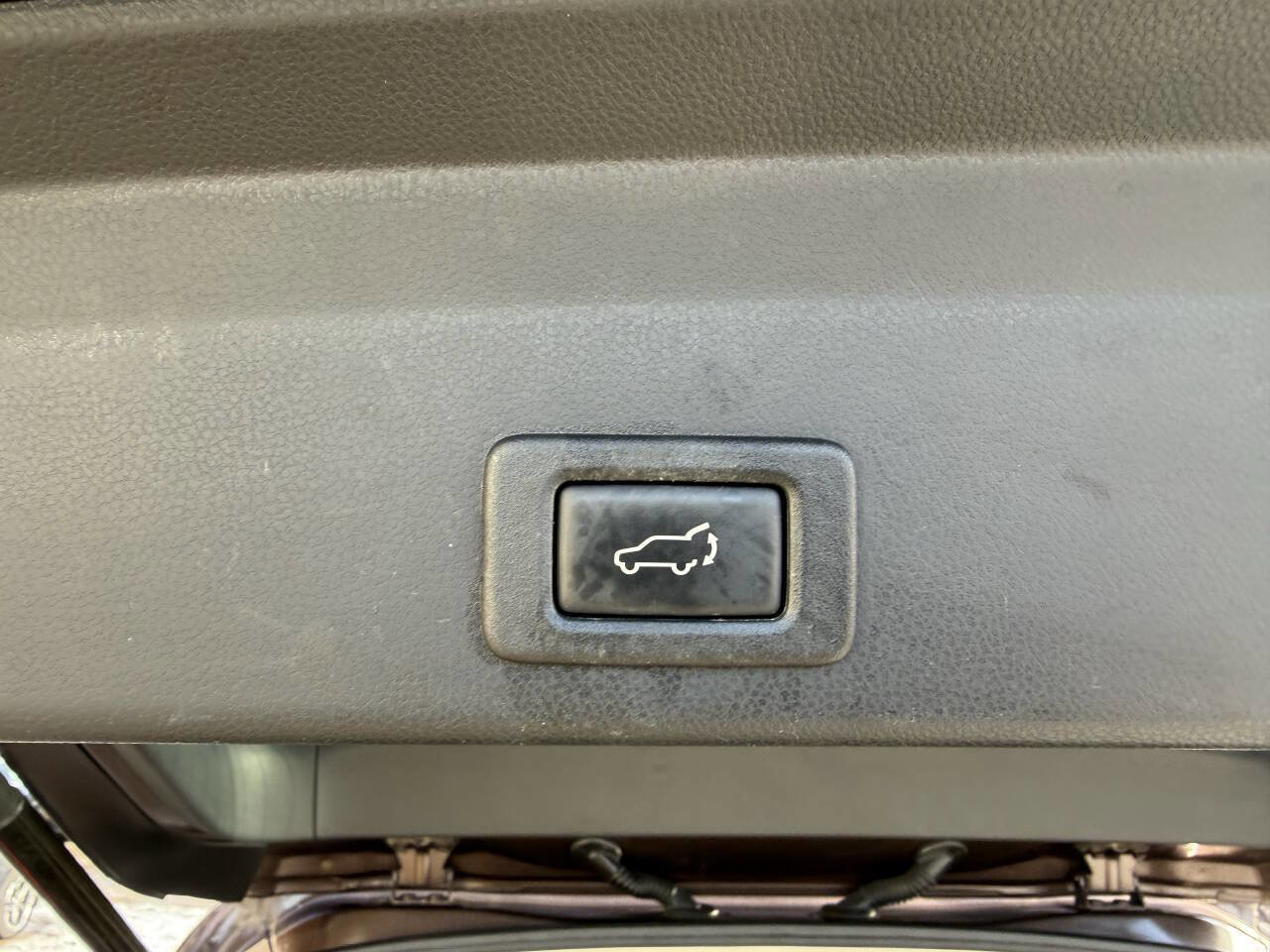 Used 2019 Subaru Ascent Limited image 15