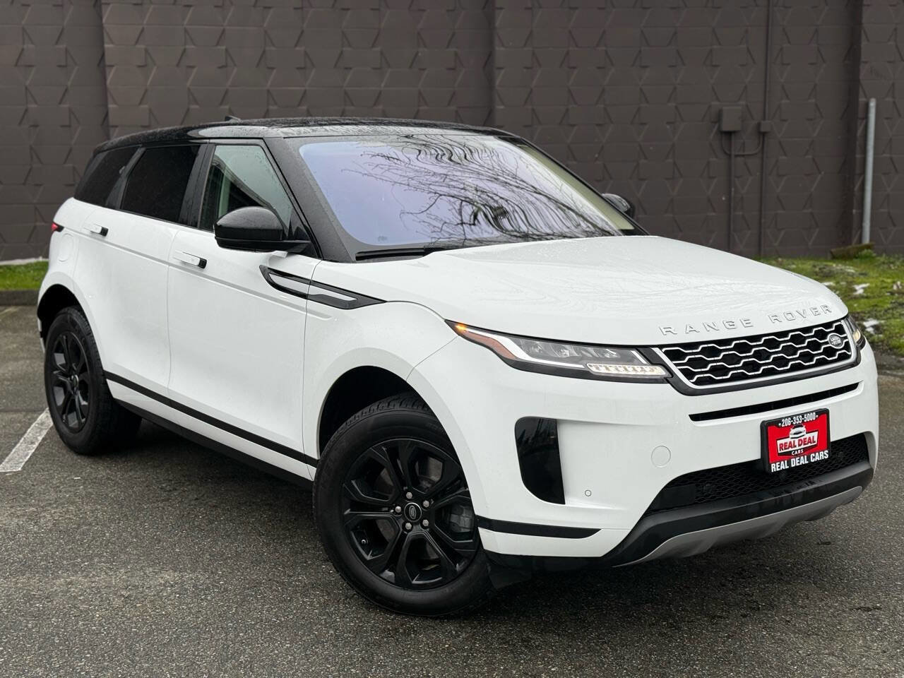 Used 2020 Land Rover Range Rover Evoque S image 3