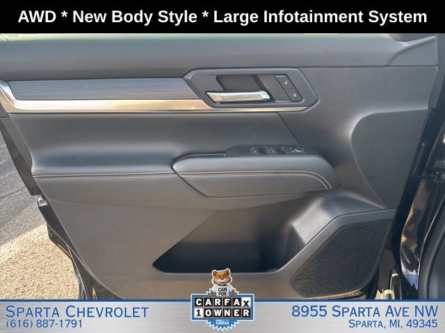 Used 2025 GMC Terrain Elevation AWD/4WD image 9