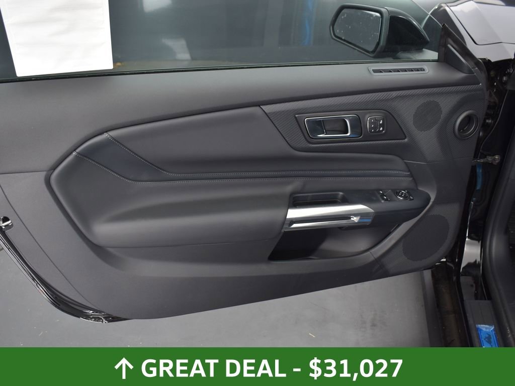 Used 2024 Ford Mustang Premium image 19