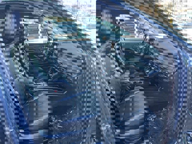 Used 2022 Lincoln Corsair AWD w/ Premium Package image 21