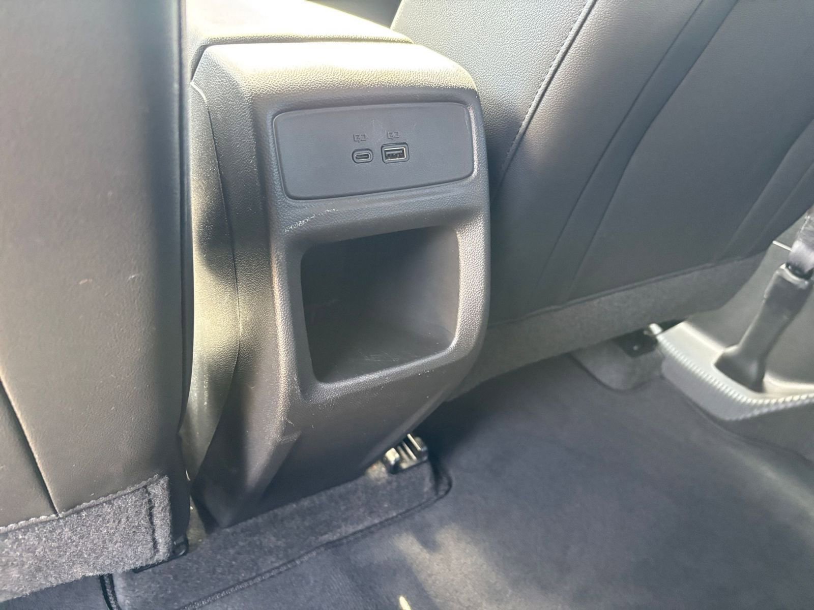 Used 2025 Chevrolet Trax LT image 24