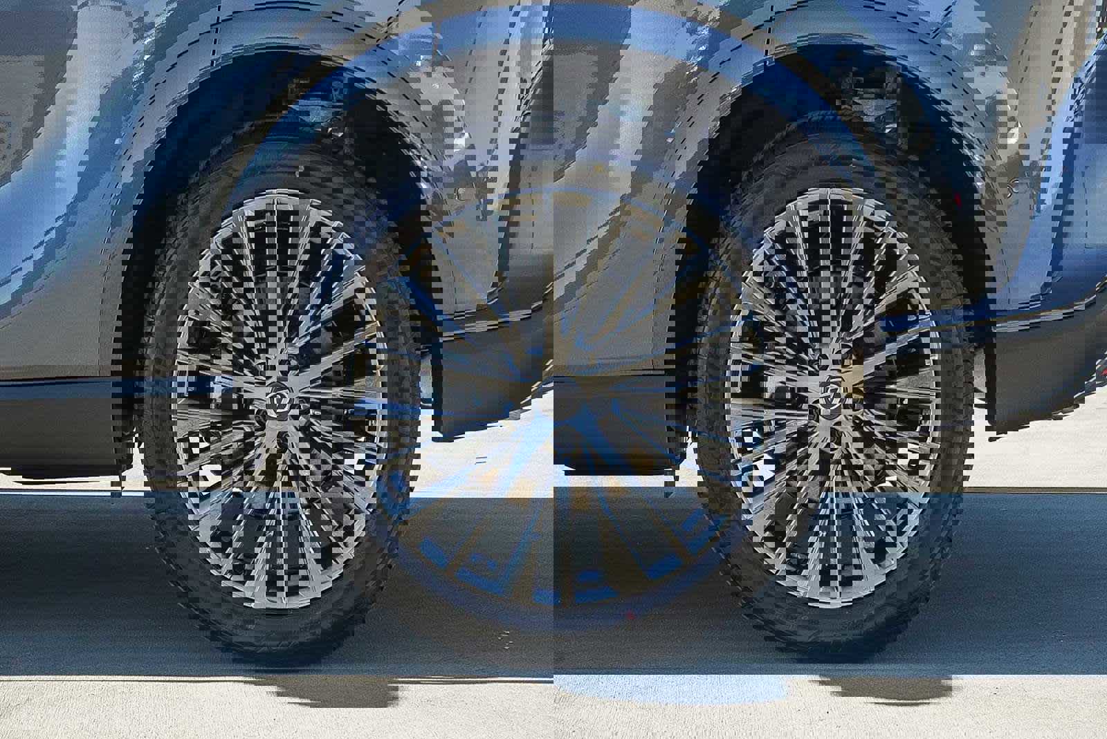 New 2026 Lexus RX 450h Luxury image 10