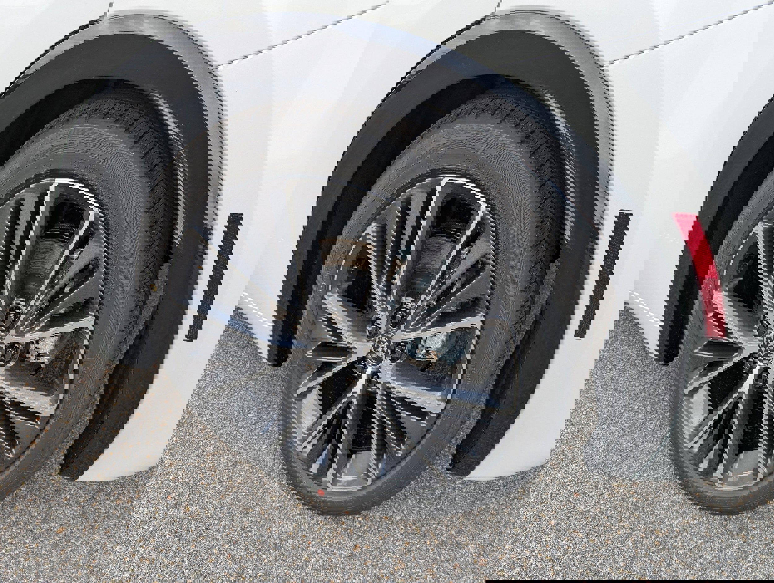 New 2026 Toyota Prius XLE image 32