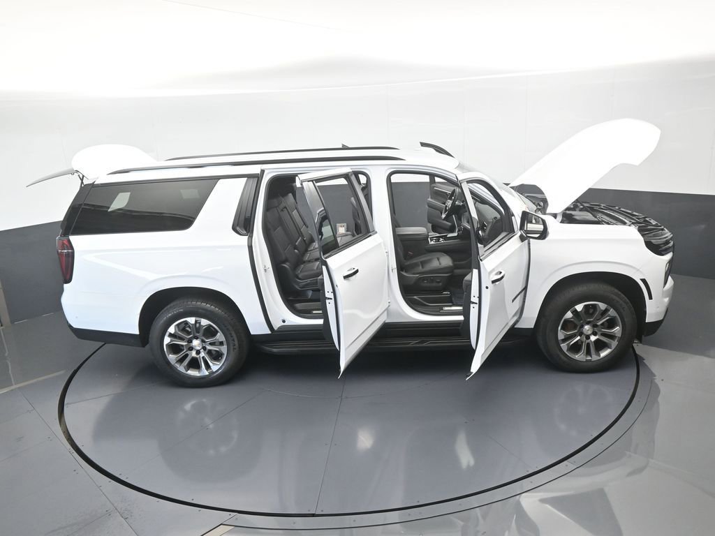 Used 2025 Chevrolet Suburban LT image 80