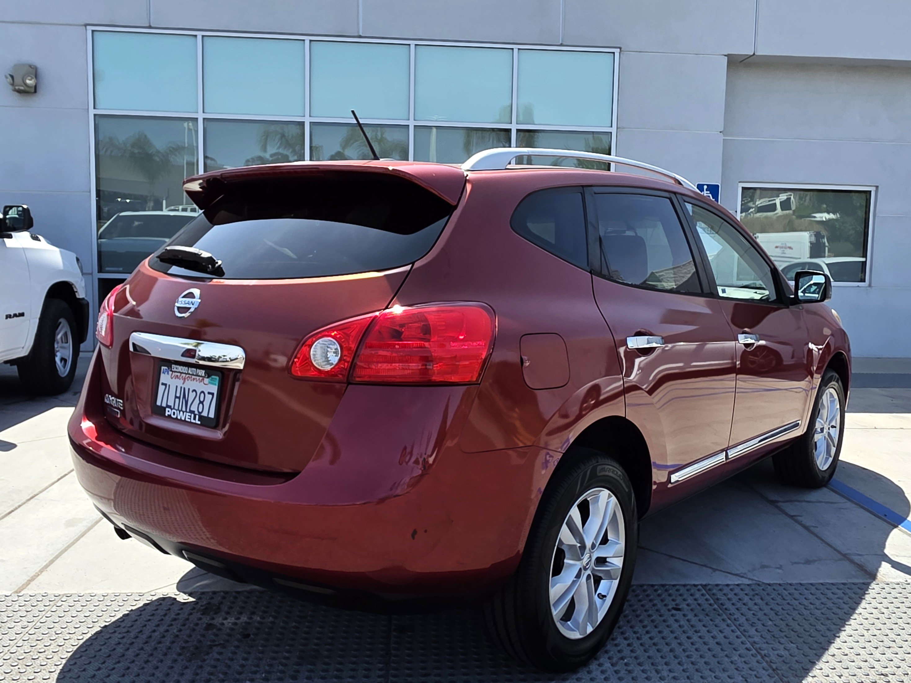 Used 2015 Nissan Rogue S w/ Convenience Package FWD image 5