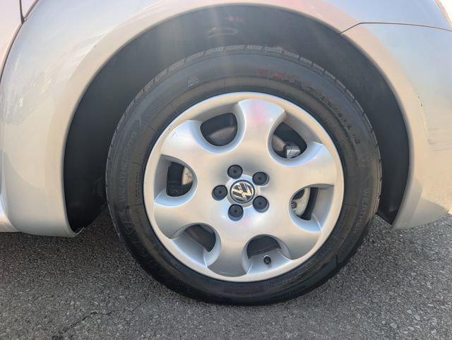 Used 2002 Volkswagen Beetle GLX FWD image 21