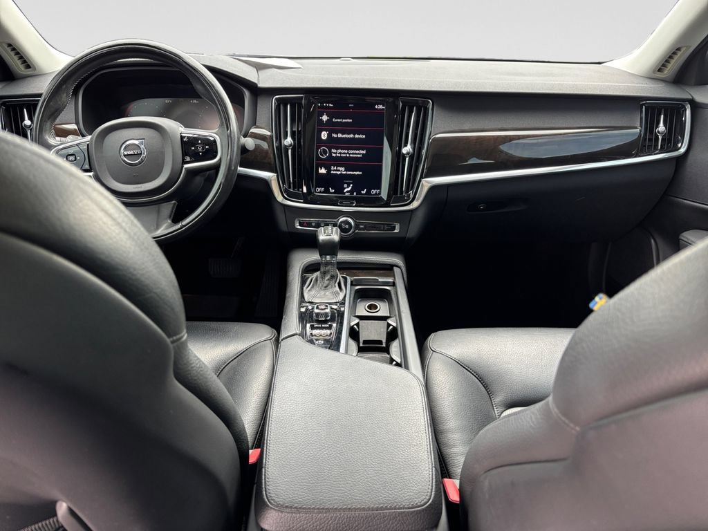Used 2018 Volvo S90 T5 Momentum w/ Convenience Package FWD image 14