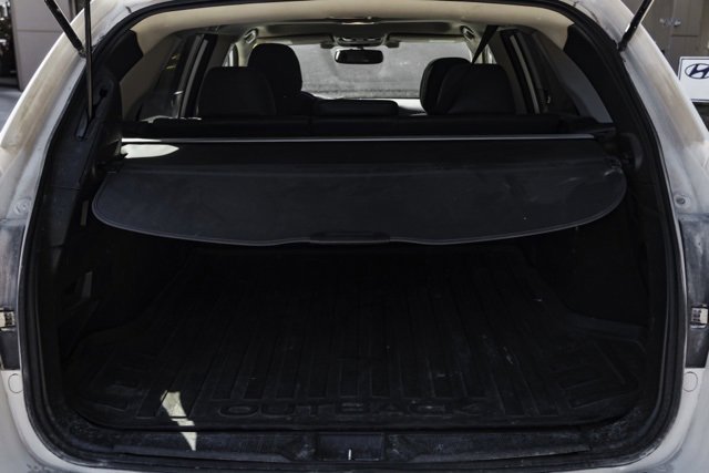 Used 2015 Subaru Outback 2.5i Limited image 6