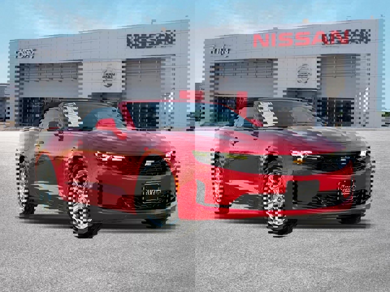 Used 2020 Chevrolet Camaro LT image 1